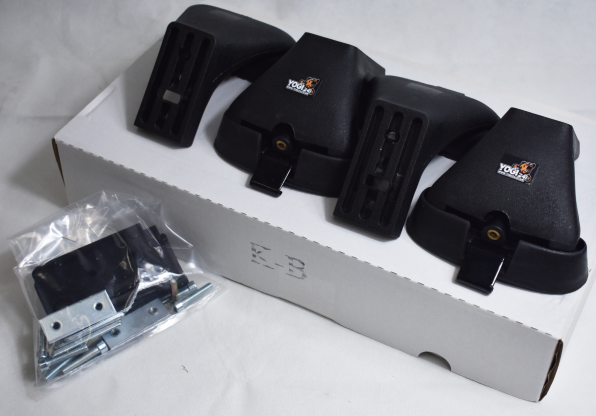 1) Set of brackets M0KB