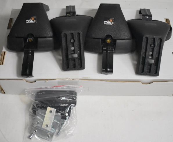 1) Set of brackets M0KH